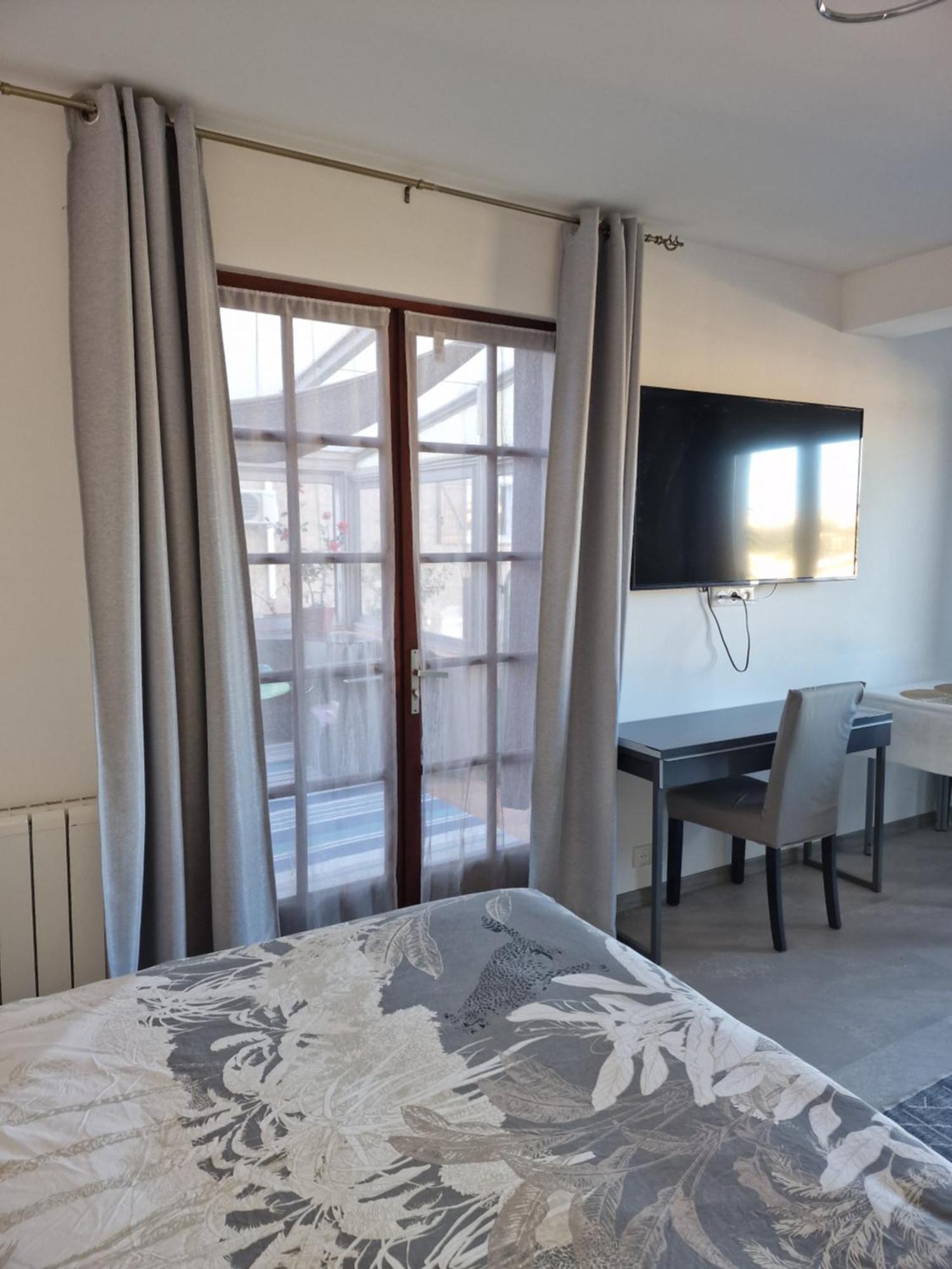 Ravissant Appartement Saint-Raphael Piscine Zimmer foto